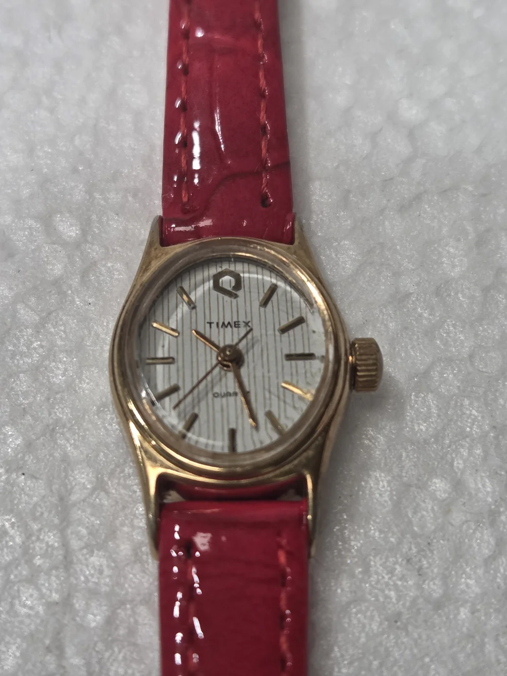 Timex Gold-Tone Watch with Red Strap New Battery New Genuine Leather Band